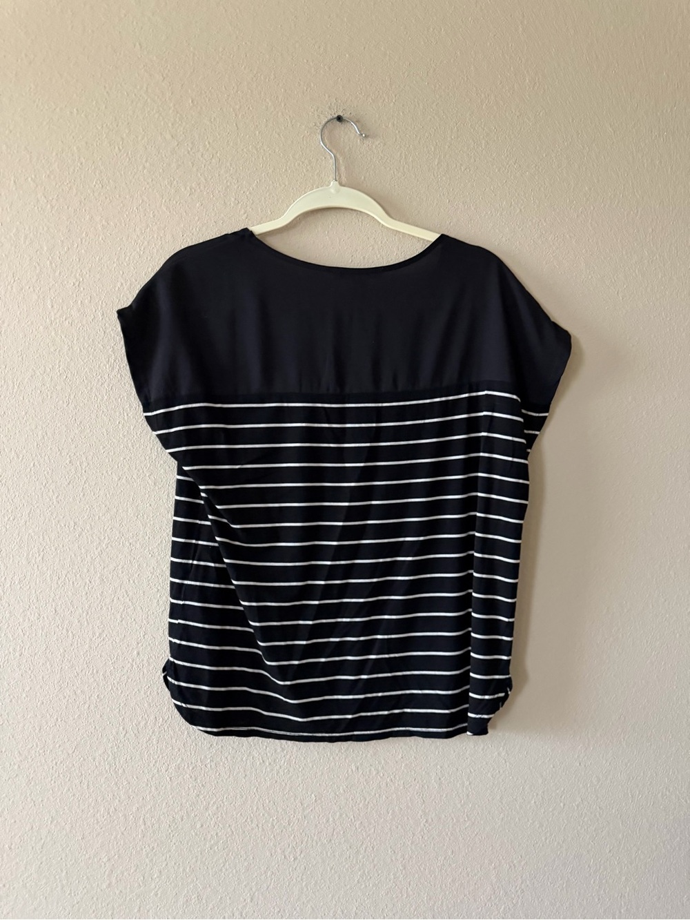 Forever 21 Black and White Striped Short Sleeve Tee - Picture 4 of 4